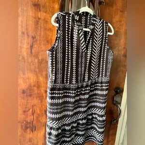 Black and white sheath dress